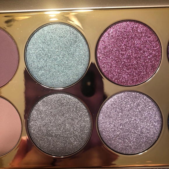 BNIB! Stila Happy Hour Eyeshadow Palette 🎨 - Picture 3 of 8